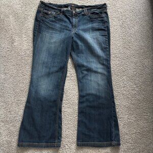 Source of Wisdom Mid Rise Bootcut Jeans size 24W